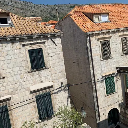 1783 Old Town
