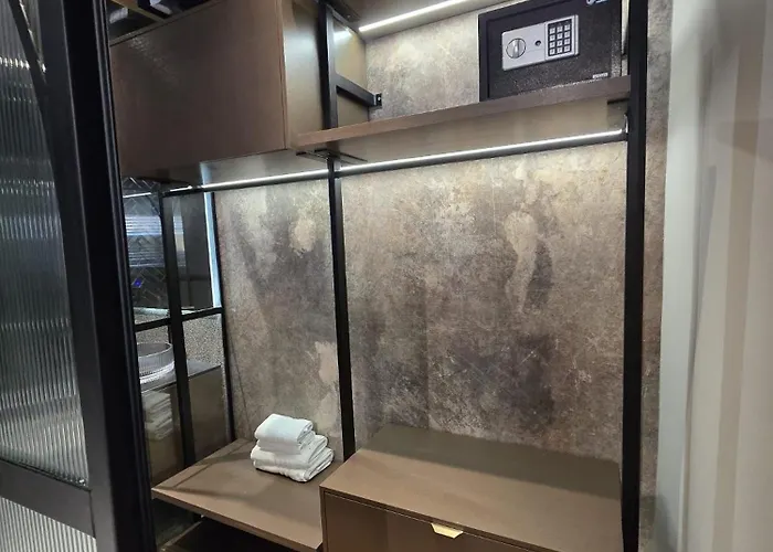 1783 Old Town 公寓